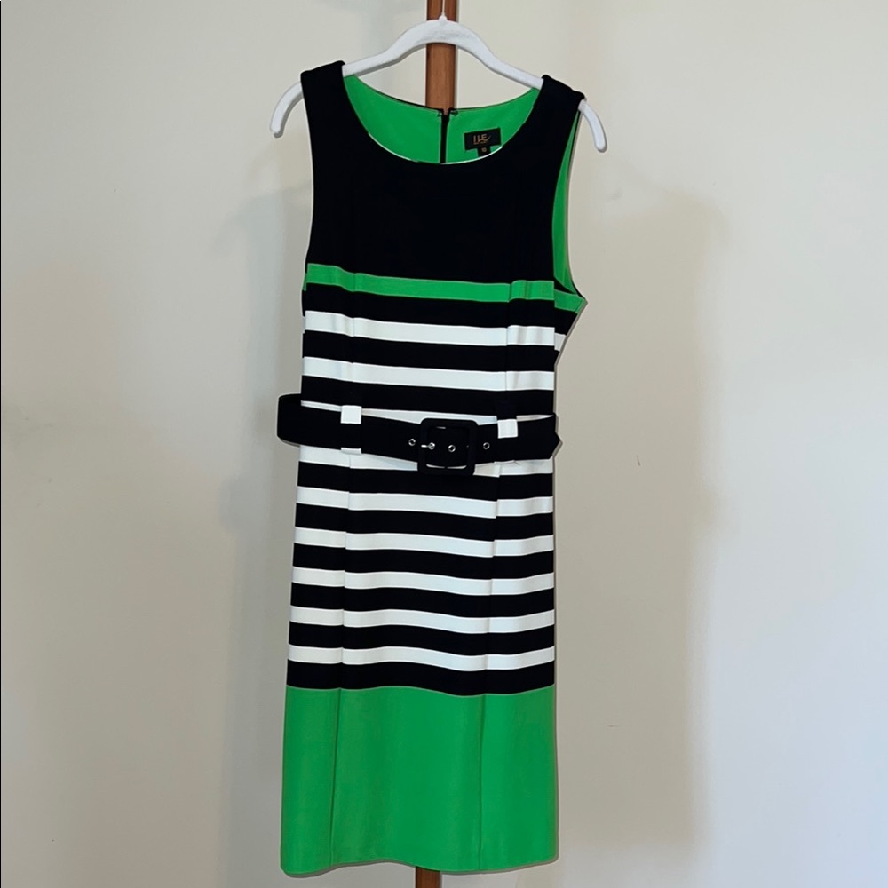 Black and White Sleeveless Sheath Midi Dress